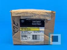 将图片加载到图库查看器,GE General Electric CR115E123101 Limit Switch Geared Rotary CR115E123101 - NEW