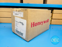 Load image into Gallery viewer, Honeywell C7061A1012 UV Dynamic Self-Check Flame Detector New In Box C7061A 1012