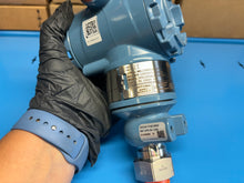 Load image into Gallery viewer, NEW - Emerson / Rosemount 3051T Pressure Transmitter 3051TG5A2B21AE5B4