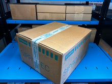 Load image into Gallery viewer, NEW SEALED Siemens 7SJ6225-5EC90-1FE0 /FF SIPROTEC Overcurrent Protection Relay