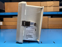 Load image into Gallery viewer, Siemens 7ME35302AB000AA1 SITRANS F Controller MODEL: FUS1010 / 1010DNR-T2KGZ1-S2