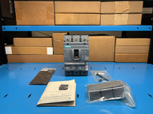 Load image into Gallery viewer, Siemens 3VA5215-1BB31-0AA0 3-Pole 150A Molded Case Circuit Breaker – New in Box