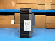 Load image into Gallery viewer, Siemens 3VA5215-1BB31-0AA0 3-Pole 150A Molded Case Circuit Breaker – New in Box