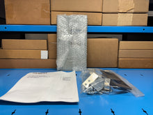 Load image into Gallery viewer, Siemens BBKQ1AT Branch Breaker Kit for 2/3-Pole Single Mount QJ Breakers – New