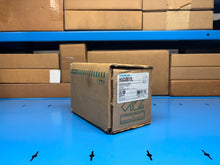 Load image into Gallery viewer, Siemens HGG3B015L 3-Pole 15A 480V Molded Case Circuit Breaker – New in Box