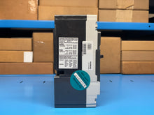 Load image into Gallery viewer, Siemens HFK3B225 3-Pole 225A 600V Molded Case Circuit Breaker – New in Box