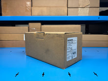 Load image into Gallery viewer, Siemens HFM3L250L 250A 3-Pole 600V Molded Case Circuit Breaker – New in Box