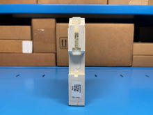 Load image into Gallery viewer, Siemens HGG1B015L 15A 1-Pole 277V Molded Case Circuit Breaker – New in Box
