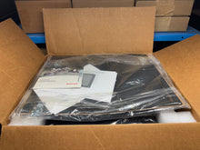 Load image into Gallery viewer, Honeywell 900 Control Station 900CS15-00 15" Control Station HMI – New in Box