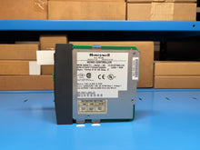 Load image into Gallery viewer, Honeywell 900C71-0042-00 C70 HC900 Controller Module – New in Box