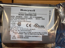 Load image into Gallery viewer, Honeywell 900B08-0001 Analog Output Module HC900 Controller – New in Box