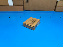 Load image into Gallery viewer, Siemens 6ES7135-6HD00-0BA1 Analog Output Module SIMATIC ET 200SP - NEW IN BOX