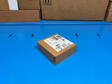 Load image into Gallery viewer, Siemens 6ES7135-6HD00-0BA1 Analog Output Module SIMATIC ET 200SP - NEW IN BOX