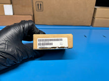 Load image into Gallery viewer, Siemens 6ES7136-6BA00-0CA0 Digital Input Module SIMATIC ET 200SP - NEW IN BOX