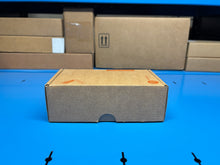 Load image into Gallery viewer, IFM SI5000 Flow Meter / Proximity Sensor SID10ABBFPKG/US-100 - NEW IN BOX