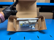 Load image into Gallery viewer, IFM PI2798 Pressure Sensor with Display PI-,25BREA01-MFRKG/US - NEW IN BOX