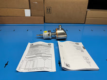 Load image into Gallery viewer, IFM SI6700 Flow Monitor Sensor with Display SIR11ABBFPKG/US-100-IPF - NEW IN BOX