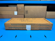 Load image into Gallery viewer, Schneider Electric MODICON 140 DDO 353 10 DC Output Module - NEW IN BOX