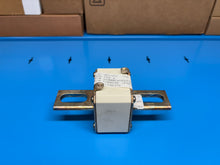 Load image into Gallery viewer, (BOX OF 3 PCS) Ferraz Shawmut A070UD32KI550 700 VAC Protistor Fuses - NEW