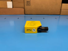 Load image into Gallery viewer, Banner Engineering Q50ANQ Discrete Photoelectric Sensor 67610 - NEW IN BOX
