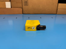 Load image into Gallery viewer, Banner Engineering Q50APQ Photoelectric Sensor 67616 - NEW IN BOX