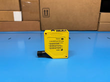 Load image into Gallery viewer, Banner Engineering Q50AVIQ Photoelectric Sensor 63863 - NEW IN BOX