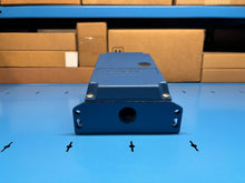 Load image into Gallery viewer, EATON / OPCON 1321B-6501 Photoelectric Sensor / Diffuse Reflective - NEW IN BOX