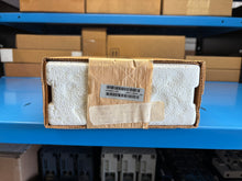 Load image into Gallery viewer, Schneider Electric / Foxboro DM400YJ 120VAC Input Module FBM 08 - NEW IN BOX