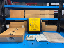 Load image into Gallery viewer, COMPLETE KIT - Banner Engineering MSCA-1 Mini Screen Controller - NEW IN BOX