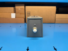 Load image into Gallery viewer, Allen-Bradley 836-A1A Series A Electro-Mechanical Pressure Control Switch