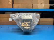 Load image into Gallery viewer, Allen-Bradley 592-EC2ED /B Series B E3 Plus Overload Relay Module