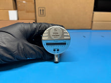 Cargar imagen en el visor de la galería, Sensor medidor de caudal / monitor de caudal IFM U25222 - ¡NUEVO EN CAJA!