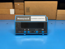 Cargar imagen en el visor de la galería, MÓDULO DE PANTALLA DE TECLADO Honeywell S7800A 1001 - NUEVO EN CAJA