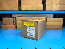 Load image into Gallery viewer, Surplus Allen-Bradley 500L-BOD94 /B Series B AC Lighting Contactor