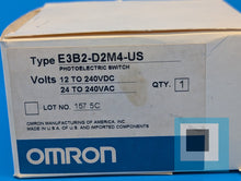 将图片加载到图库查看器,Omron E3B2-D2M4-US Photoelectric Switch with Bracket E3B2-D2M4-US - NEW
