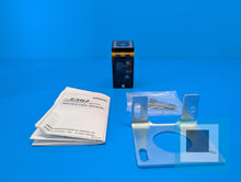 将图片加载到图库查看器,Omron E3B2-D2M4-US Photoelectric Switch with Bracket E3B2-D2M4-US - NEW