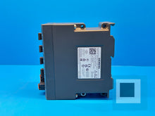 Load image into Gallery viewer, Siemens 6GK5200-4AH00-2BA3 Industrial Ethernet Switch - NEW OPEN BOX