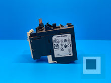 Load image into Gallery viewer, Allen-Bradley 193-1EFCF Series A Overload Protection Relay - NEW IN BOX