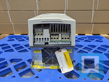 Cargar imagen en el visor de la galería, ABB ACS800-U1-0030-7 25 hp, 600 V AC Drive ACS800-U1-0030-7+P901 - NEW OPEN BOX