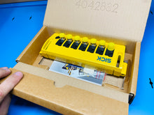 Load image into Gallery viewer, SICK UE403-A0930 Muting Switch Amplifier 1 026 287