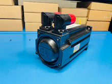 Load image into Gallery viewer, (2021) NEW - Allen-Bradley MPL-B330P-MJ72AA Kinetix Inverter Duty Servo Motor