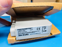 Load image into Gallery viewer, Allen-Bradley 42MRP-5000 PhotoSwitch Diffuse PhotoHead Photoelectric Sensor