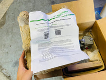 Load image into Gallery viewer, NEW Schneider Electric / Foxboro IGP20-D20D21F-M2L1B1 Pressure Transmitter