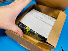 Load image into Gallery viewer, Allen-Bradley / Spectrum 1746SC-OAP8I SLC500 8-Point Isolated Output Module