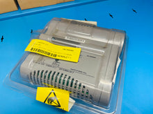 Load image into Gallery viewer, NEW - Honeywell CC-PAIH02 HART Analog Input Module CC-PAIH02*E