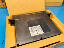 Load image into Gallery viewer, NEW - GE Fanuc IC697PWR711H Power Supply, Input: 120/240 VAC Output: 5V 100W