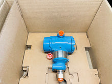 Load image into Gallery viewer, NEW - Emerson Rosemount 3051 Series Pressure Transmitter 3051TG4A2B21AB4K5Q4M5