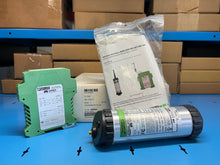 Load image into Gallery viewer, NEW - Phoenix Contact RAD-ISM-900-SET-AC-UD OMNEX Wireless Transmitter