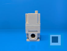 Load image into Gallery viewer, SMC ITV2050-31F3BN2 Pressure Regulator / Transducer with Digital Display - NEW