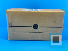 Cargar imagen en el visor de la galería, Allen-Bradley VPL-B1306F-QK12AA Kinetix VP Low Inertia Servo Motor - NEW SEALED
